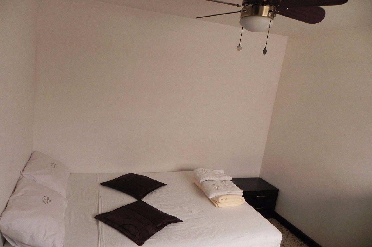 Hostal Tamarindo Inn メデジン エクステリア 写真