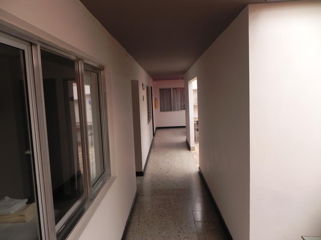 Hostal Tamarindo Inn メデジン エクステリア 写真